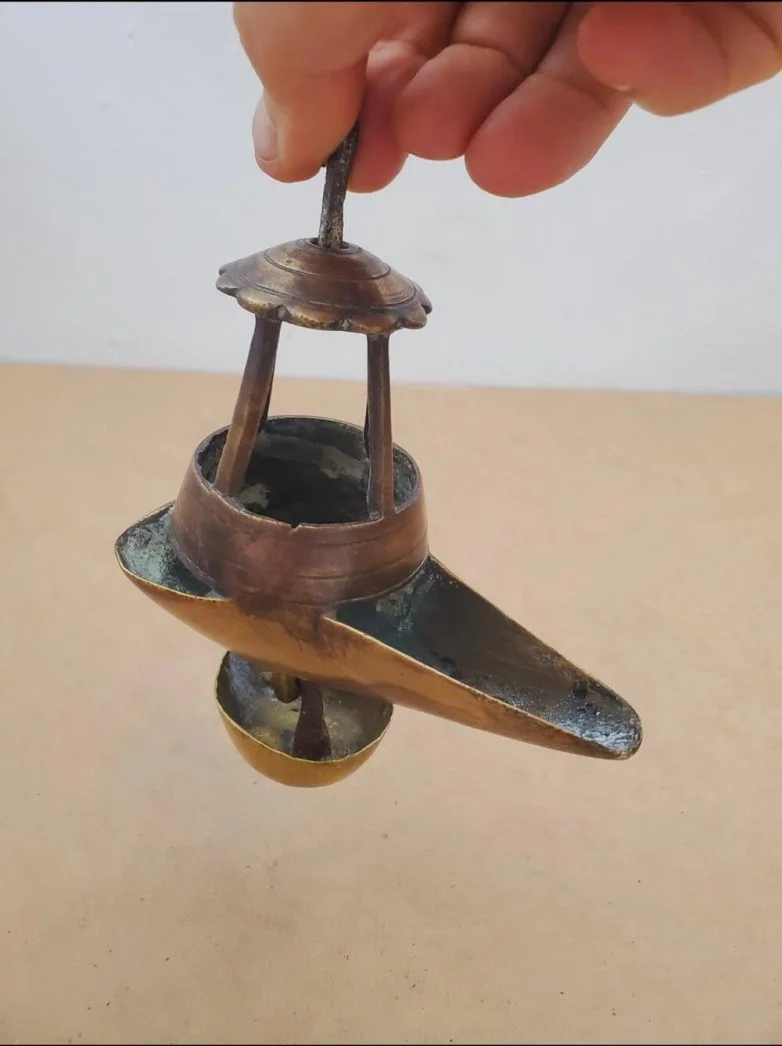 Странные вещи, в которых разобрался интернет: от шаров до лампы Бетти