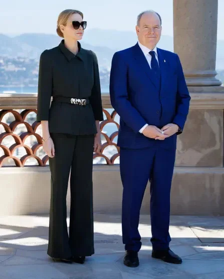 Княжеская семья Монако на открытии обновлённого Экзотического сада