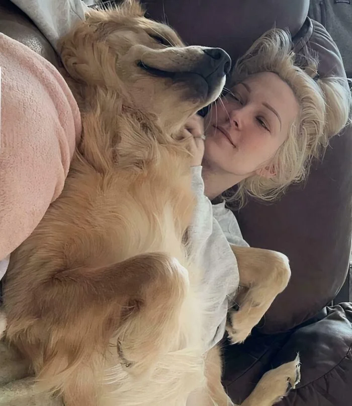 Личное пространство? Не слышали! 17 фото о том, как питомцы его игнорируют