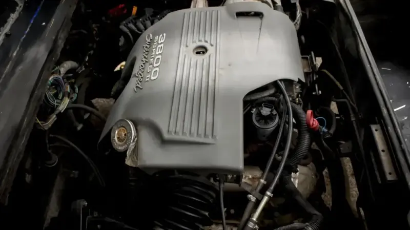 Копия за 5300 долларов: на аукцион выставили неубедительную, но яркую реплику Lamborghini Countach