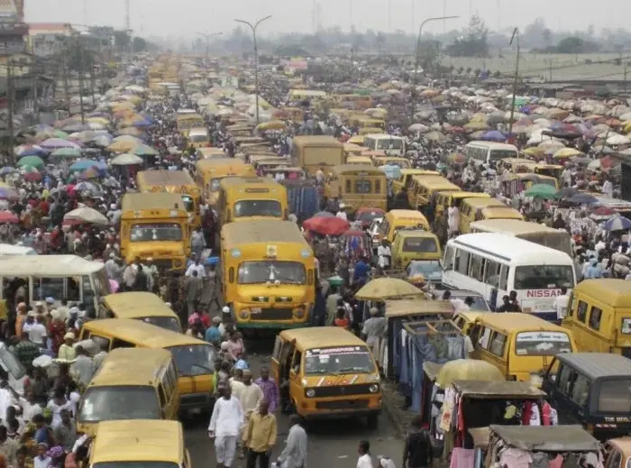 Мрачная реальность мегаполисов: 17 фото, показывающих истинное лицо больших городов