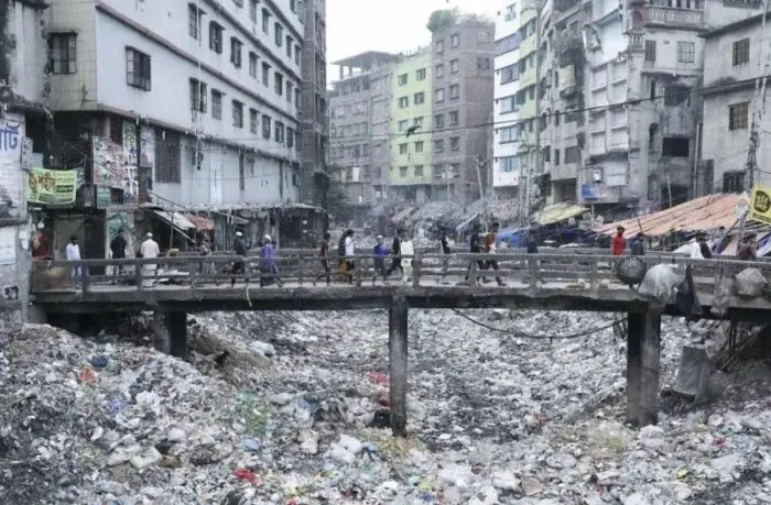 Мрачная реальность мегаполисов: 17 фото, показывающих истинное лицо больших городов