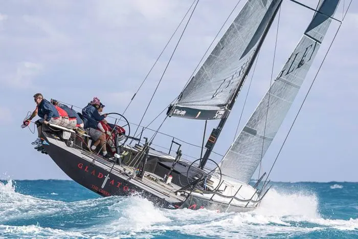 Пятничный заряд позитива: смех до слёз