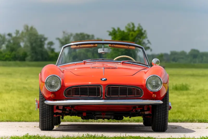 Раритетный родстер BMW 507 1958 года уходит с молотка