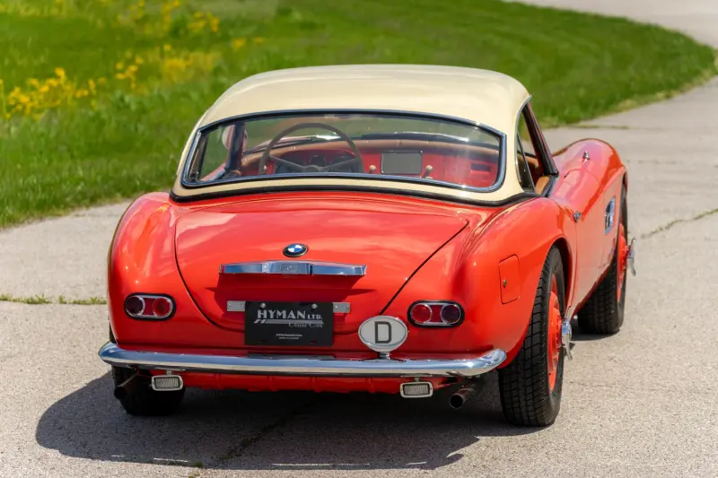 Раритетный родстер BMW 507 1958 года уходит с молотка