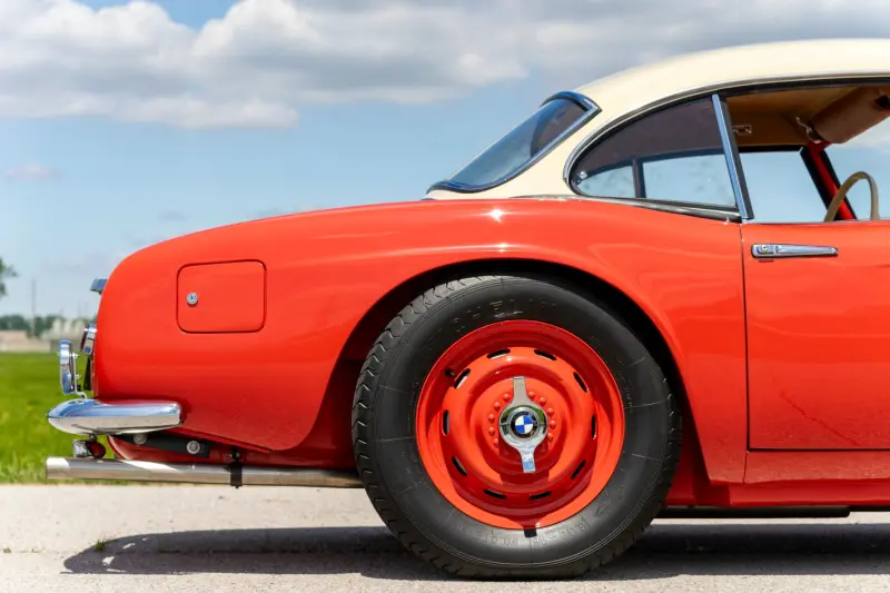 Раритетный родстер BMW 507 1958 года уходит с молотка
