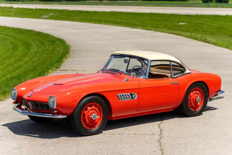 Раритетный родстер BMW 507 1958 года уходит с молотка