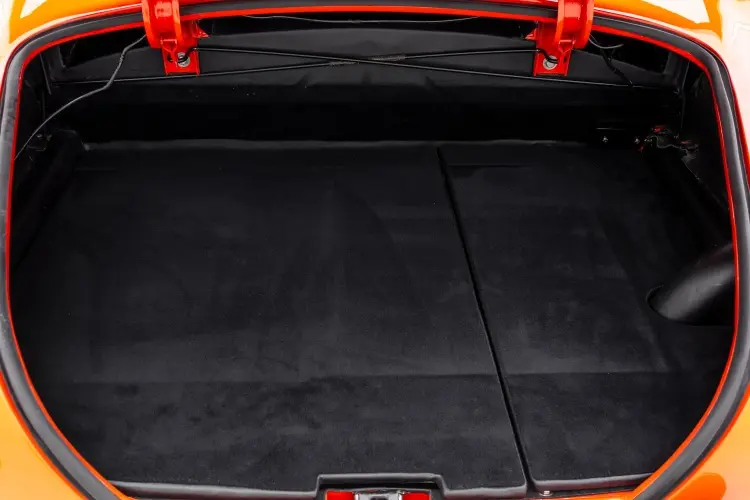 Раритетный родстер BMW 507 1958 года уходит с молотка