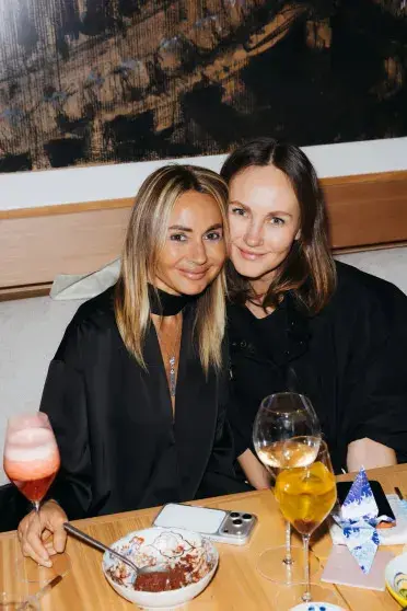 Светская Москва собралась на открытии ресторана Motto Azabu