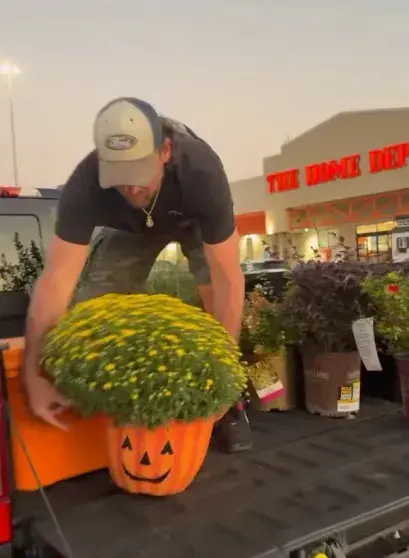 Лана Дель Рей поздравила мужа-укротителя аллигаторов с днём рождения