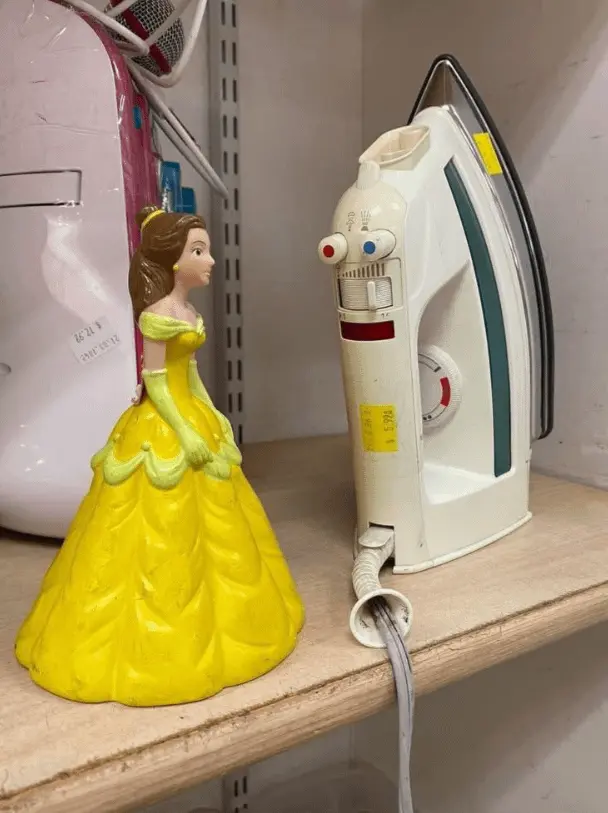 Ожившие предметы: когда обычные вещи смотрят на вас