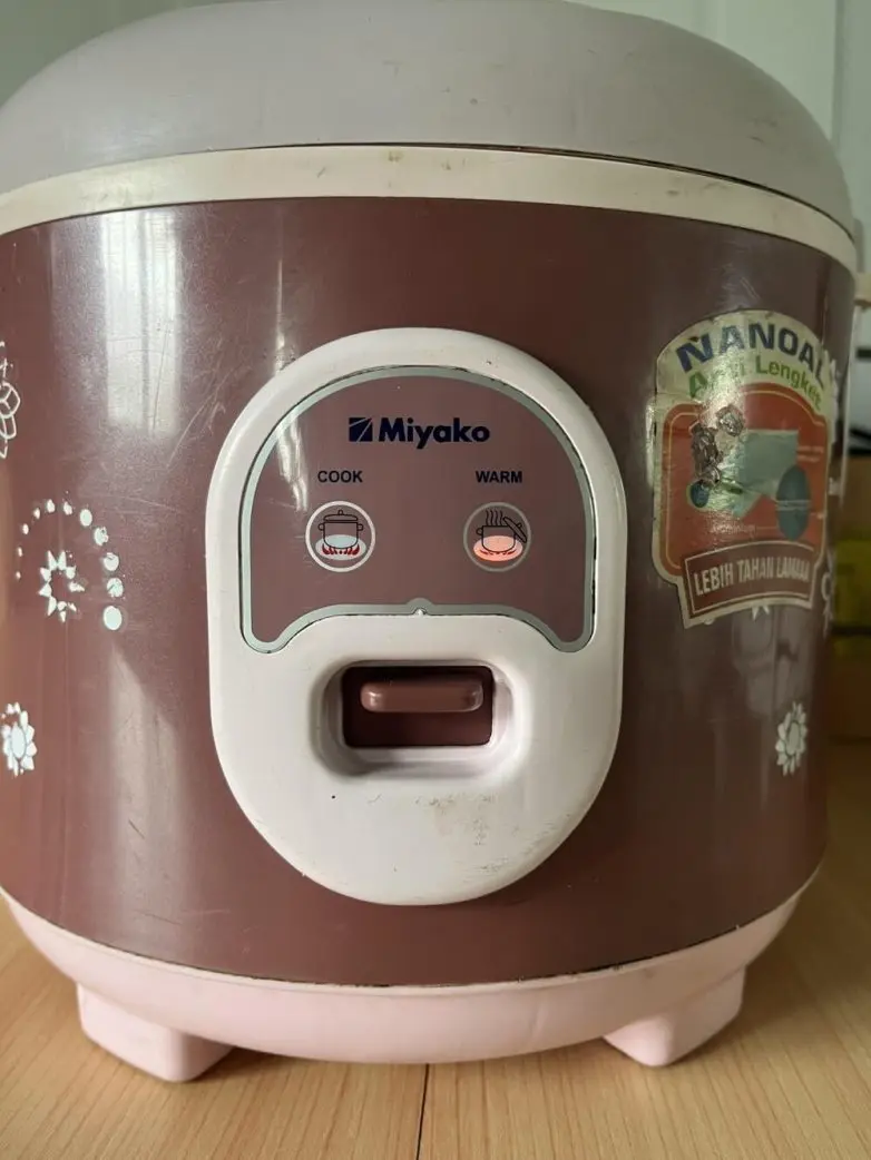 Ожившие предметы: когда обычные вещи смотрят на вас