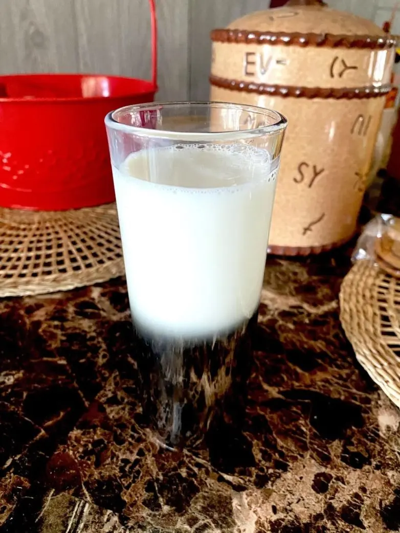 Когда реальность играет с нами в прятки: 20 фото с обманом зрения