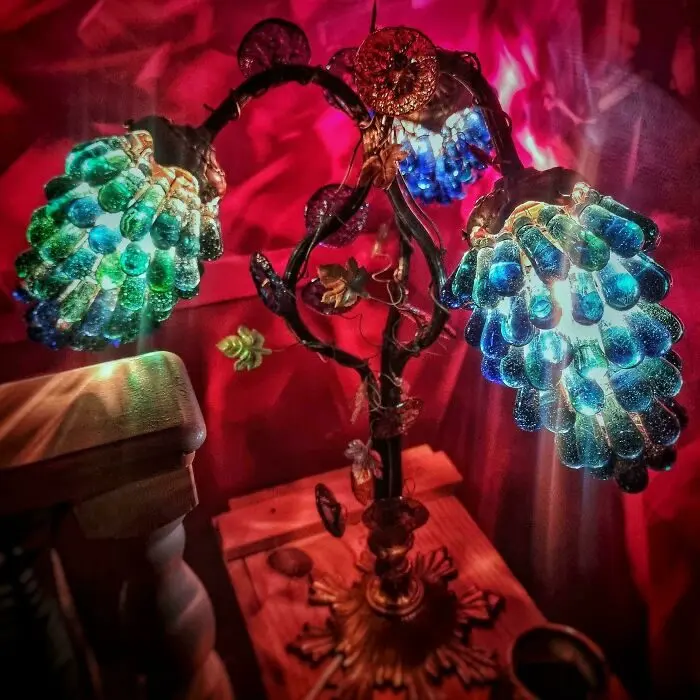 Стеклянные сокровища: от антикварных находок до ручных шедевров