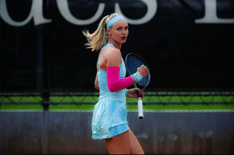 Красота и мощь: самые эффектные теннисистки современности