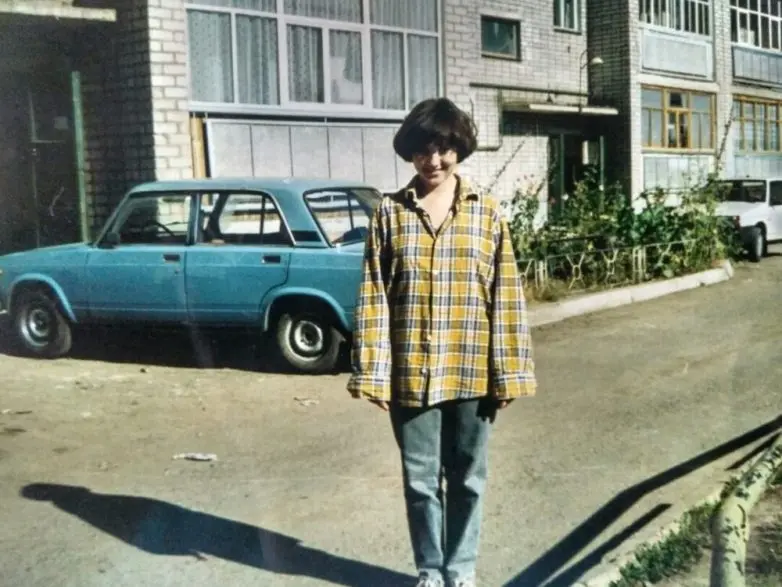 Архивные кадры 90-х: как жила эпоха перемен