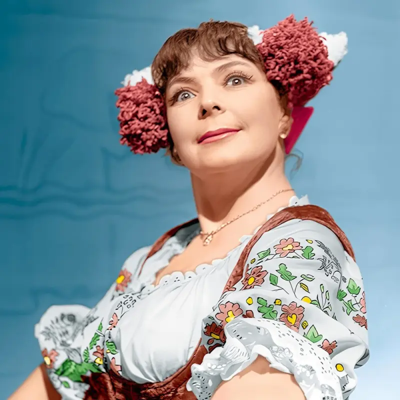 Легенды экрана: архивные портреты и истории советских звёзд