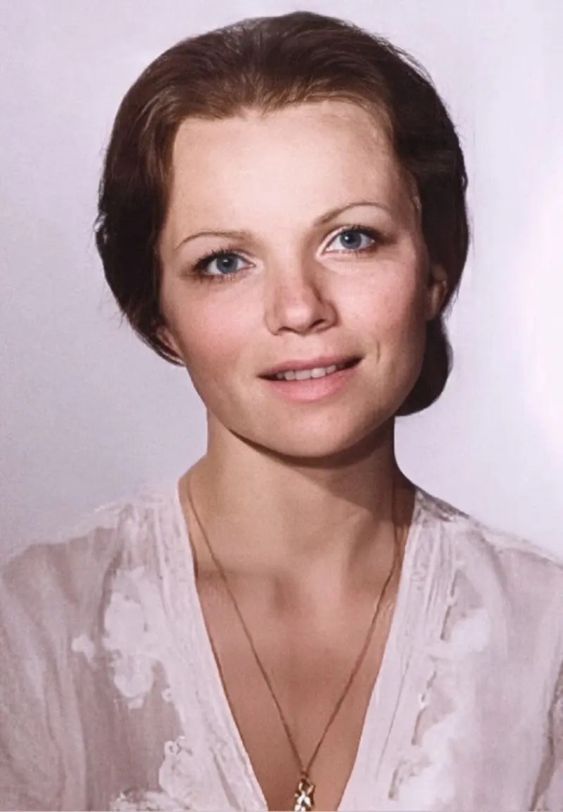 Легенды экрана: архивные портреты и истории советских звёзд