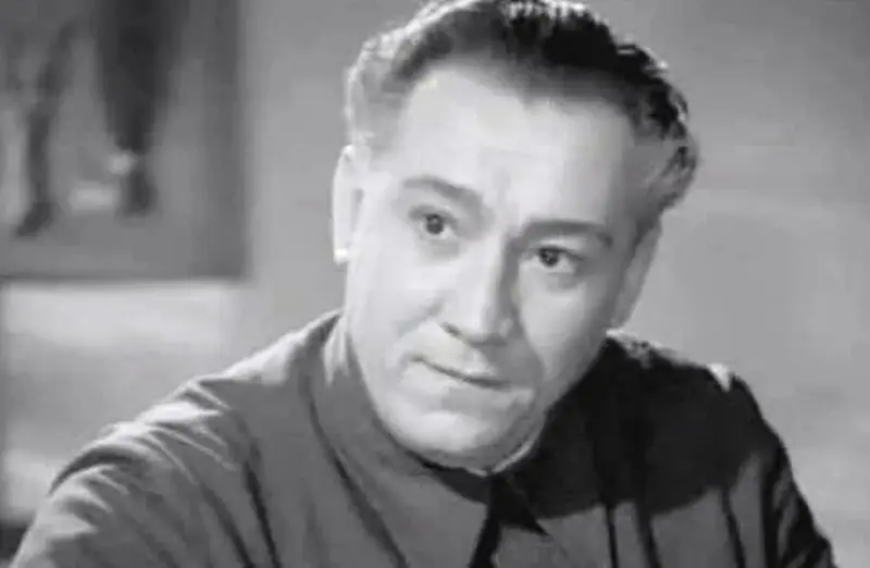 Судьба главного Деда Мороза СССР: как Александр Хвыля подарил сказку страну Судьба главного Деда Мороза СССР: как Александр Хвыля подарил сказку стране