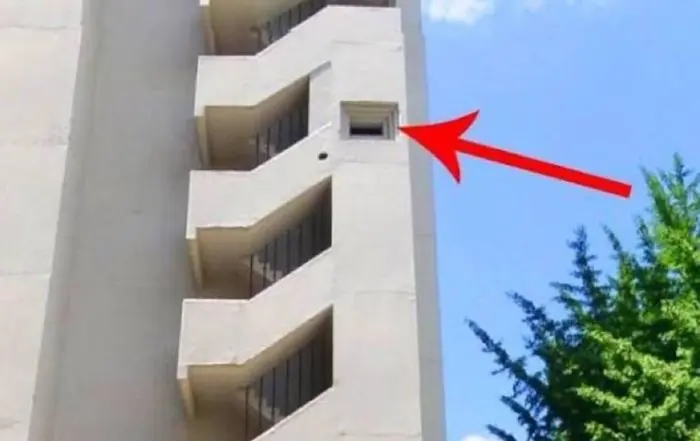 Загадочные ниши в зданиях Южной Кореи: военный след в архитектуре