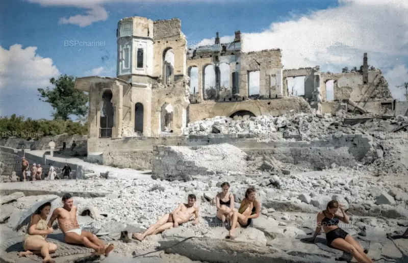 Разрушенный яхт-клуб в Севастополе