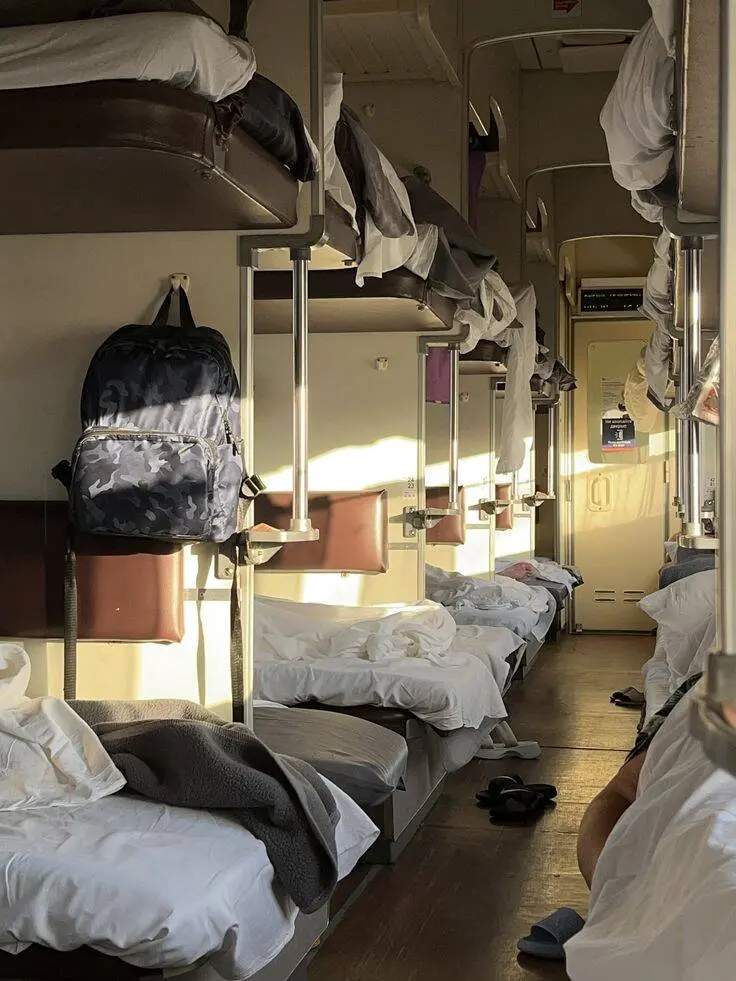 От Platz-Karte до плацкарта: как появился самый народный тип вагона