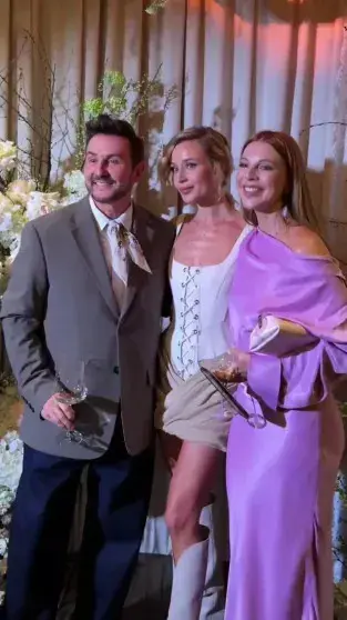 Полина Гагарина отметила 39-летие в кругу звездных друзей