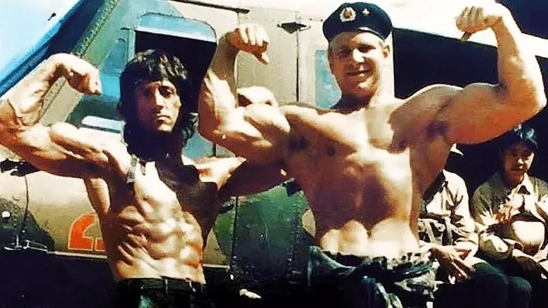 Служил? Сразу заметишь: 7 нелепых ошибок в образе советского десантника из «Рэмбо-2», над которыми улыбнутся даже штатские
