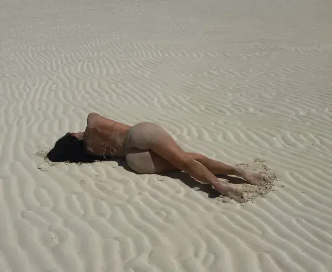 Кайли Дженнер и Тимоти Шаламе отдыхают на уединённом острове