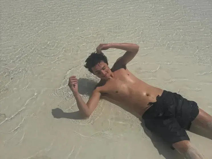 Кайли Дженнер и Тимоти Шаламе отдыхают на уединённом острове