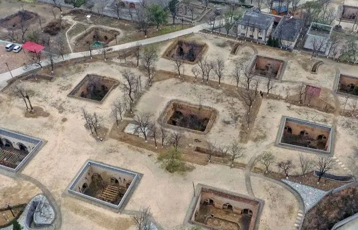 Подземные города Китая: зачем миллионы людей живут в пещерах-яодунах