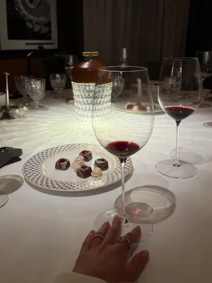 Светский вечер Дианы Манасир: ужин с Кристиной Потупчик и подругами в Москве