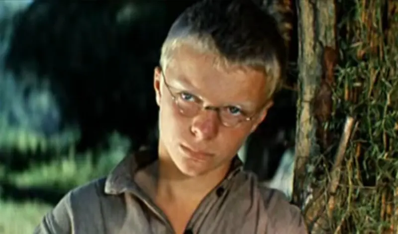 Михаил Метелкин в роли Валерки