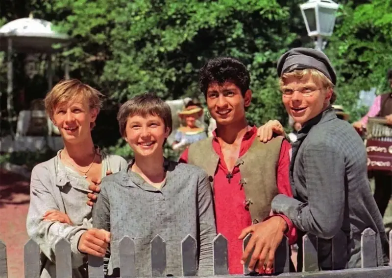 Деньги на карманные расходы или целое состояние: сколько заработали юные звезды «Неуловимых мстителей» за 9 месяцев съемок