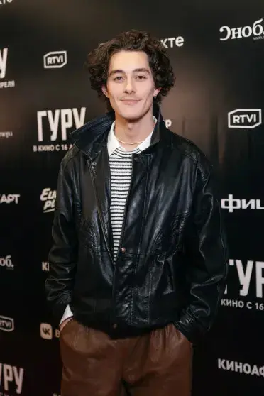 Звёздный выход на премьере триллера «Гуру» в Москве