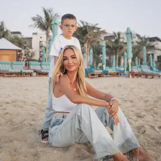 Виктория Лопырёва вернулась в Россию с сыном и рассказала о его успехах