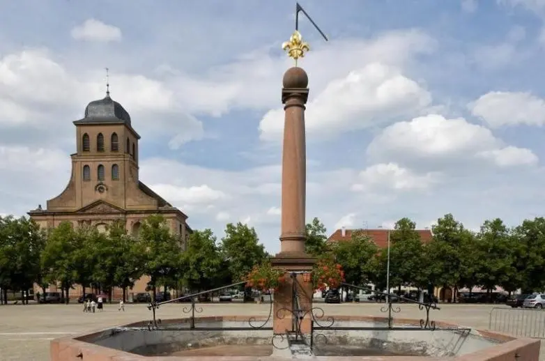 Город-звезда: как Нёф-Бризак стал неприступным шедевром фортификации