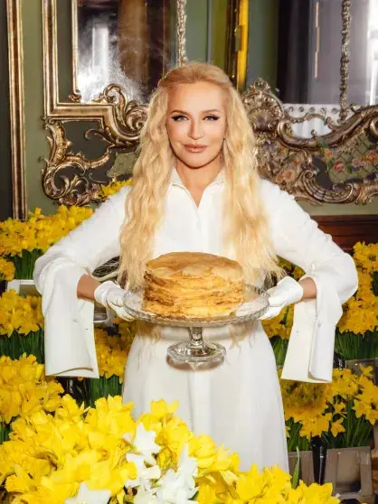 Виктория Шелягова назвала феминисток дурами и призналась в отсутствии накоплений