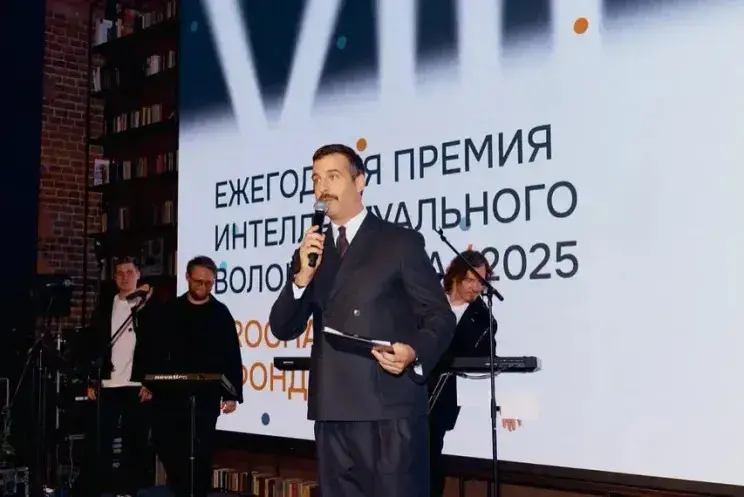 Звёздный вечер ProCharity: Ургант, Шеварнадзе и Долецкая на благотворительной премии