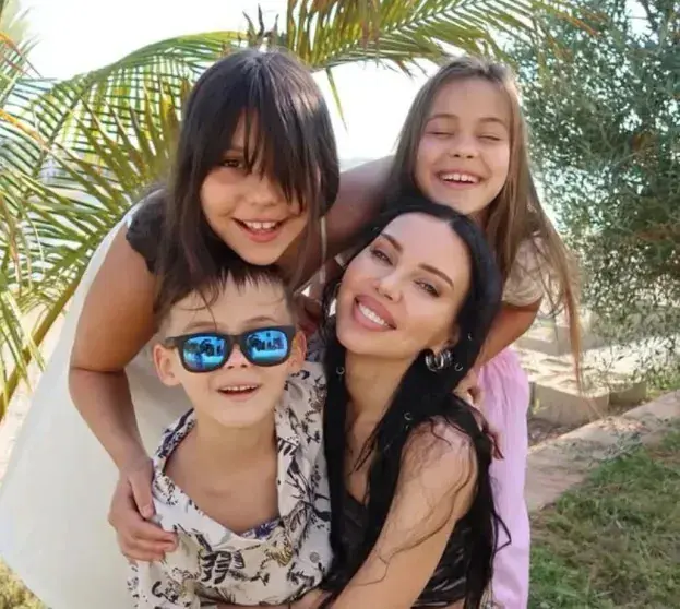 «Как больно и горько»: Оксана Самойлова прокомментировала развод с Джиганом