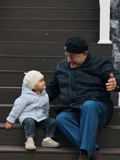 Редкий кадр: Татьяна Брухунова показала Петросяна с дочкой