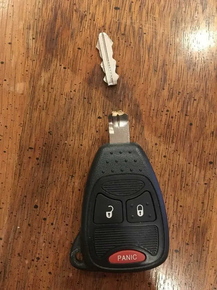 Когда гости переходят все границы: 17 историй о визитах, после которых хочется закрыть дверь навсегда