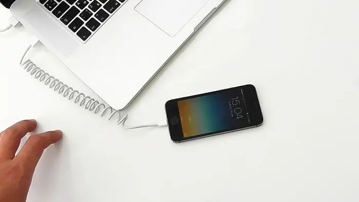 Как я превратил неудобный длинный кабель в компактный витой для автомобиля