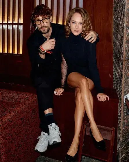 Новый роман Аглаи Тарасовой? Актрису засняли в объятиях продюсера Павла Бури