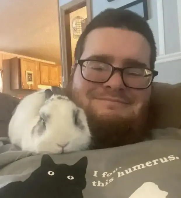 Когда питомец не знает, что такое личное пространство: 20 уморительных фото