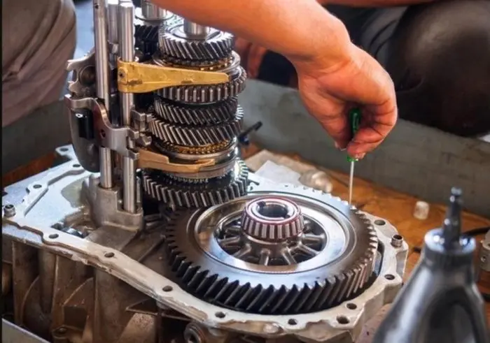 Шесть тревожных сигналов, которые предупреждают о поломке АКПП