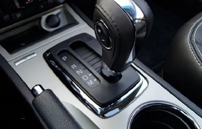 Шесть тревожных сигналов, которые предупреждают о поломке АКПП