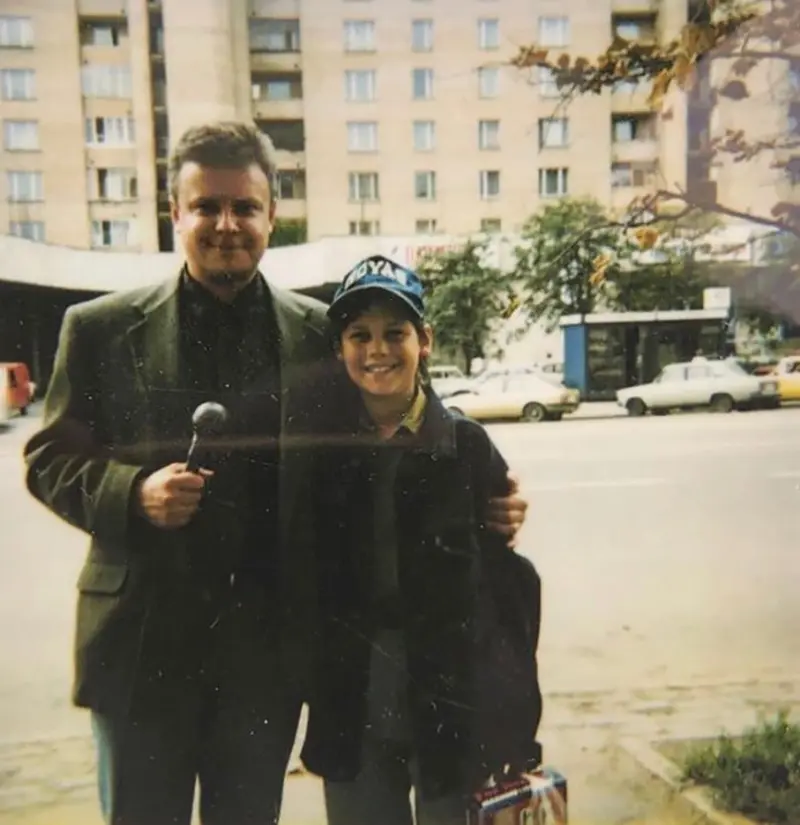 Как выглядели кумиры 90-х: редкие снимки звезд той эпохи