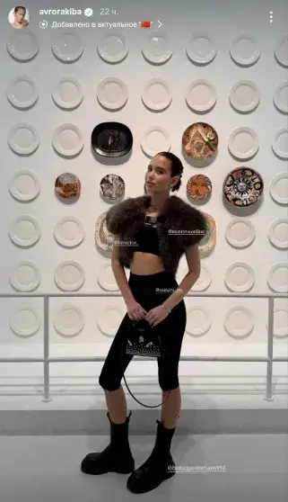 Российские звёзды на каникулах в Азии: от шопинга в Шанхае до искусства в Гонконге