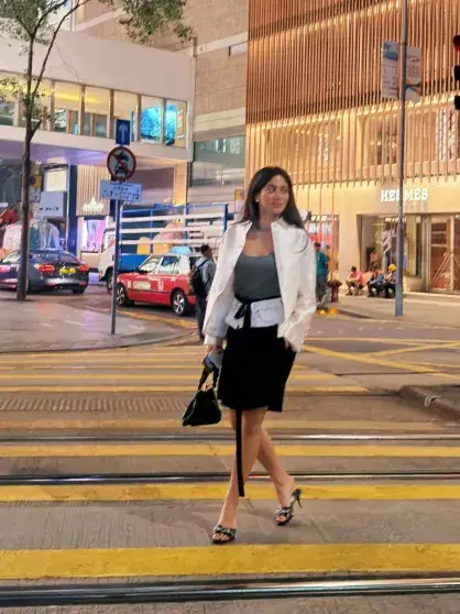 Российские звёзды на каникулах в Азии: от шопинга в Шанхае до искусства в Гонконге